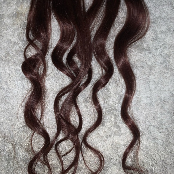 Hair Extensions - Picture 4 of 4